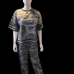 Nylon and Lycra mix fabric cord-set.